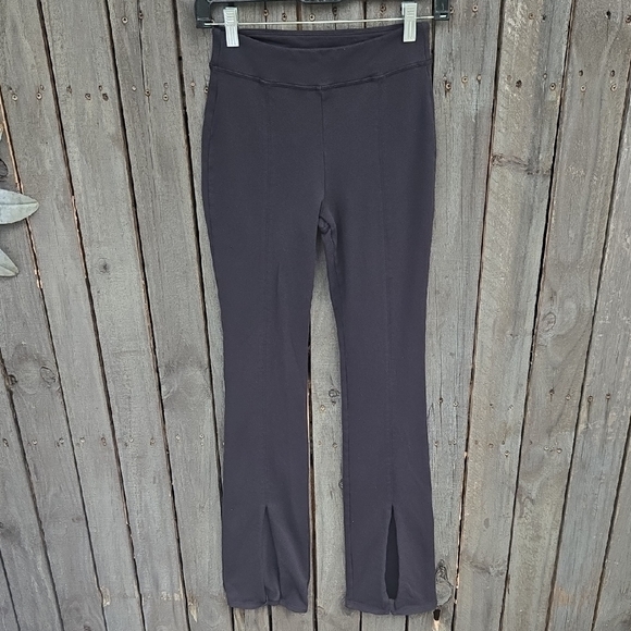 Black Women's Pants - Picture 1 of 3